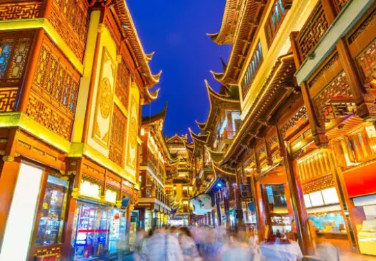 黄浦巨鹿路富民路长乐路，梧桐区凌晨两点还在排队的小酒馆到底有多上头？
